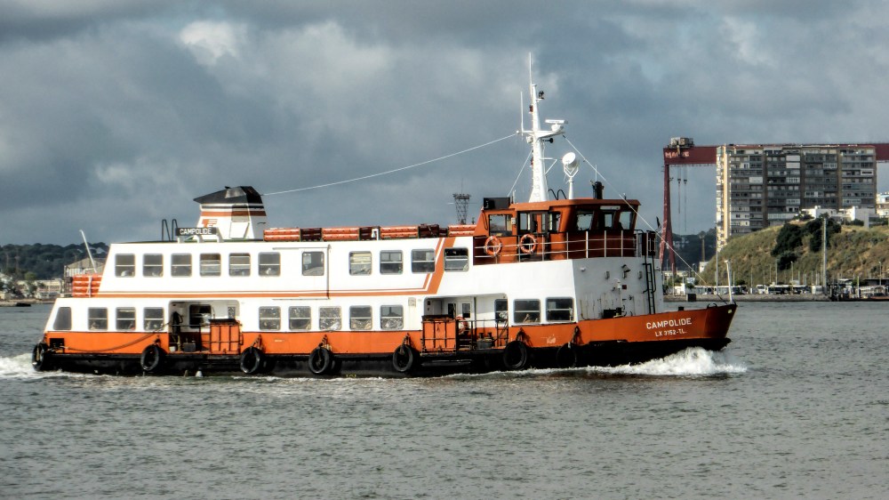 Barca Lisboa-Cacilhas